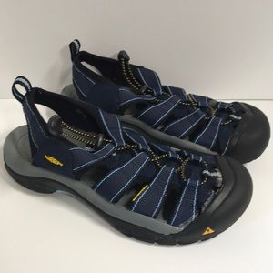 Keen 9.5 sandals